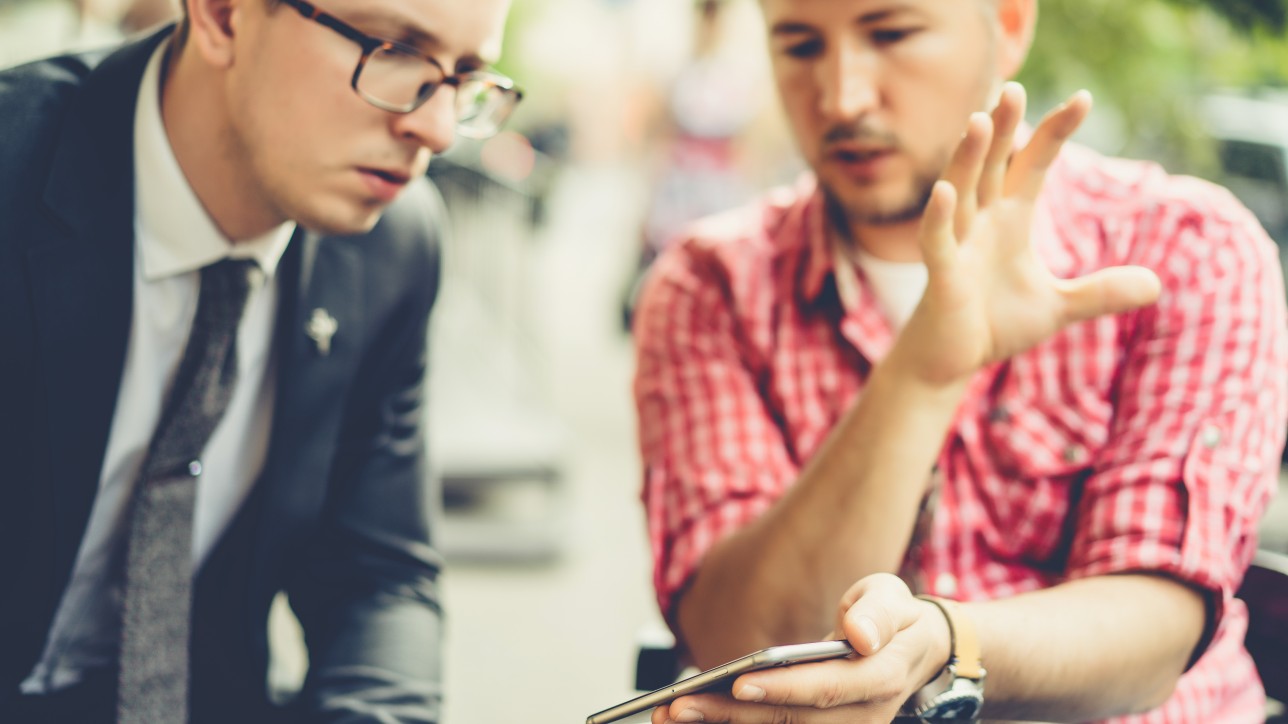 Întrebări esențiale pentru alegerea agenției de video marketing perfecte
